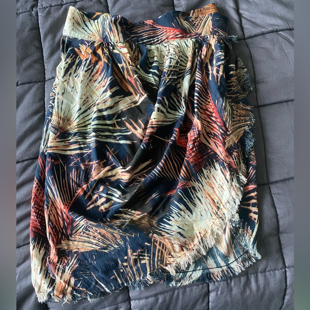 SAM & LAVI Tropical Print Wrap Skirt- M